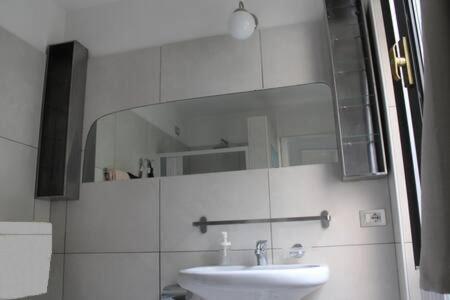 Un loft solo per i tuoi occhi Lägenhet Bergamo Exteriör bild